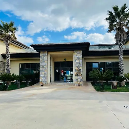 Regnum Golfvilla בודרום